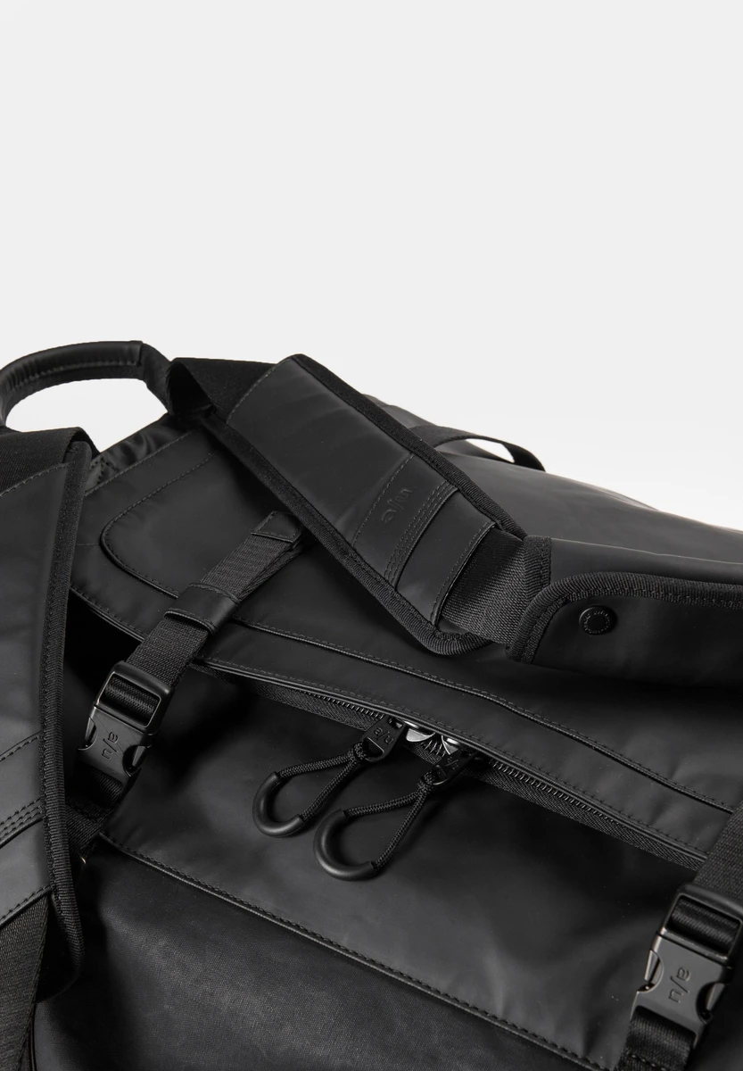aunts & uncles Kashiwa Nishi Anthracite Black Tasche, Produktbild, bei Bag-Age Berlin kaufen