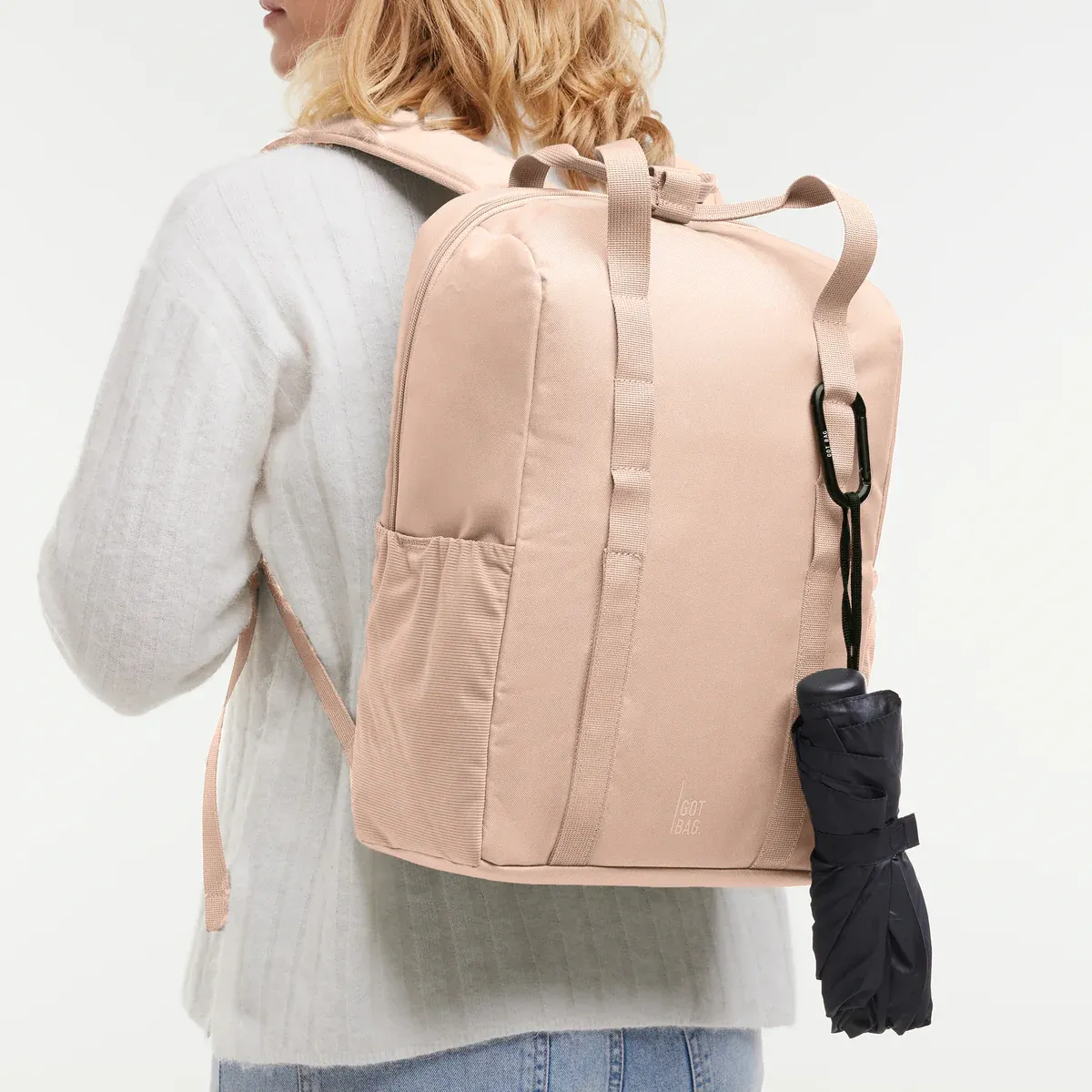 GOT BAG Daypack Loop Pearl Monochrome – Lifestyle-Foto 4 | nachhaltig | Bag-Age