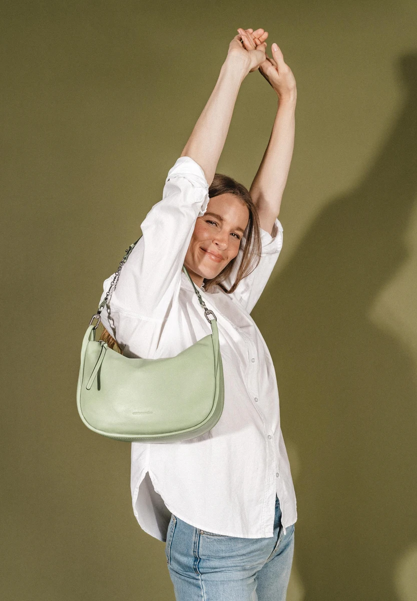 aunts & uncles Raven Green Tea Tasche, Produktbild, bei Bag-Age Berlin kaufen