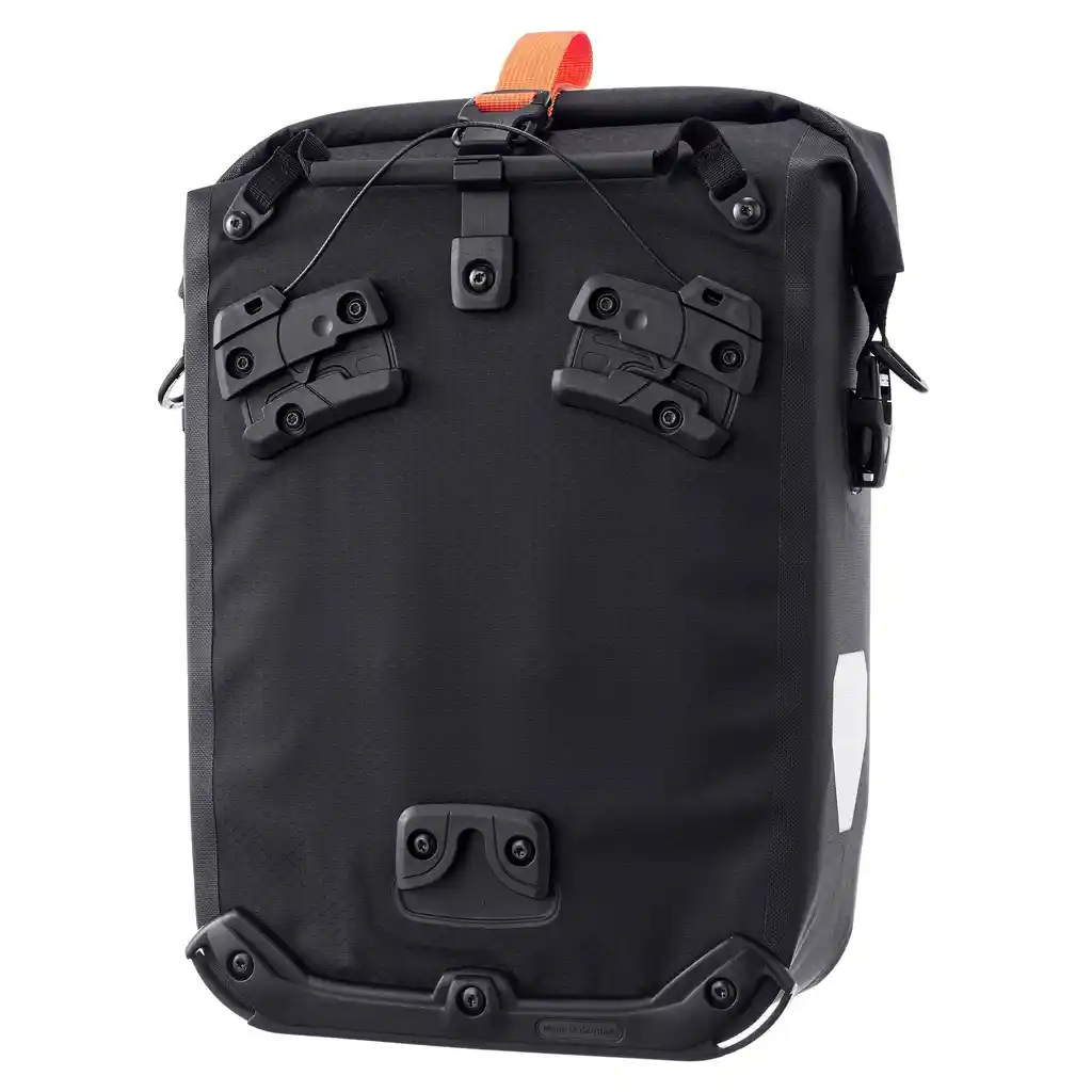 ORTLIEB Gravel-Pack Single Black Matt Fahrradtasche, Rückansicht, bei Bag-Age