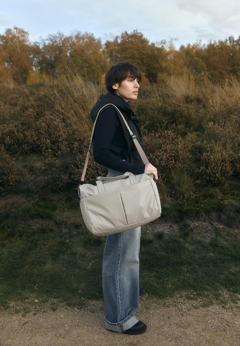aunts & uncles Shinano RE lite Driftwood Tasche, Produktbild, bei Bag-Age Berlin kaufen