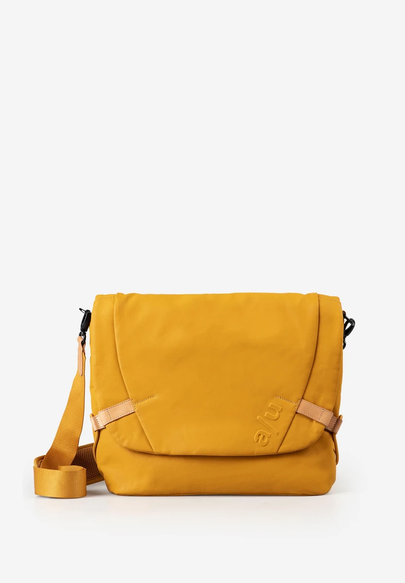 aunts & uncles Matsumoto Amber Tasche, Vorderansicht, bei Bag-Age Berlin kaufen