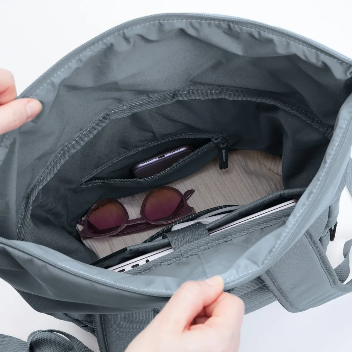 GOT BAG Rolltop Easy Marlin Monochrome – geöffnet | nachhaltig | Bag-Age