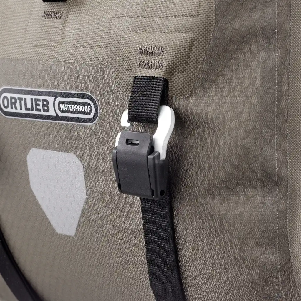 ORTLIEB Handlebar-Pack QR Dark Sand Lenkertasche, Detailansicht, bei Bag-Age
