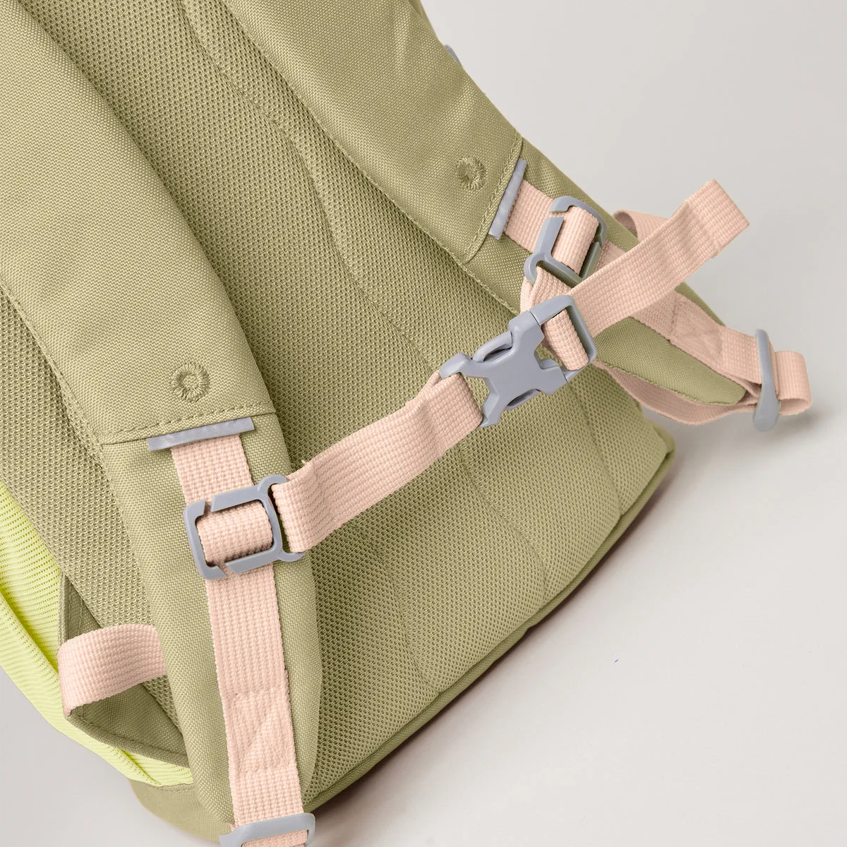 GOT BAG Kids Adventure Rolltop Nori Multi – Detailansicht 2 | nachhaltig | Bag-Age