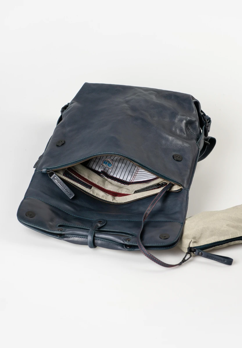 aunts & uncles Mrs. Mince Pie Navy Blue Tasche, Rückansicht, bei Bag-Age Berlin kaufen