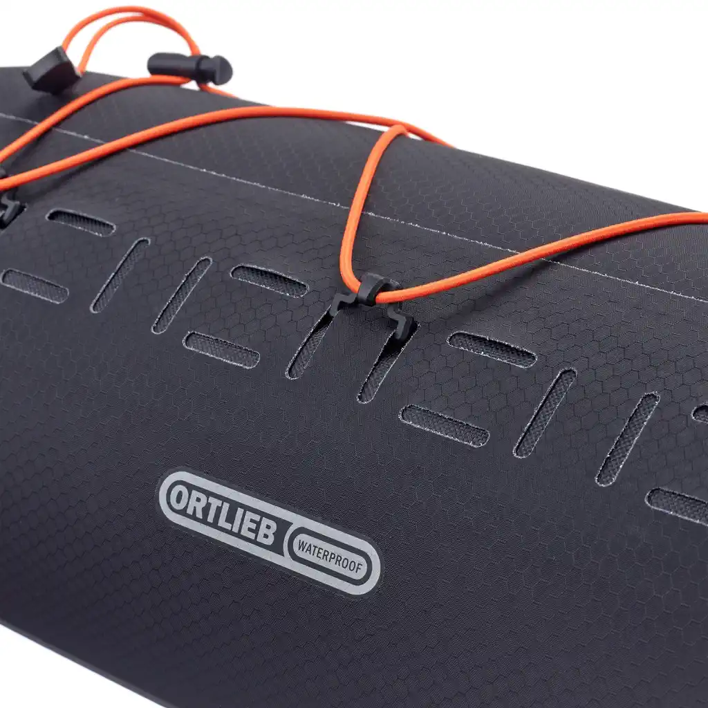 ORTLIEB Dry-Pack Black Matt Dry Bag / Packing Sack, Detailansicht, bei Bag-Age