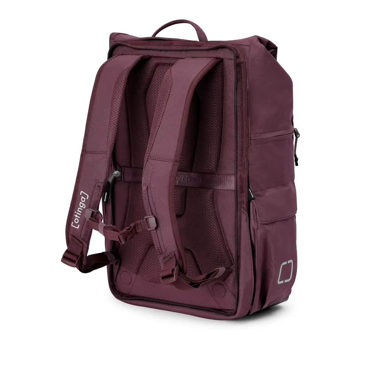 otinga Flip V3 aubergine-rot für Pendeln & Alltag in der Stadt - 2-in-1 Fahrradtasche und Rucksack, Fair-Trade-zertifiziert, bei Bag-Age Berlin.
