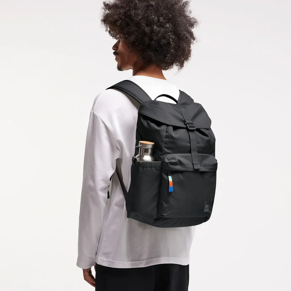 GOT BAG Flap Pack Black – Lifestyle-Foto 1 | nachhaltig | Bag-Age