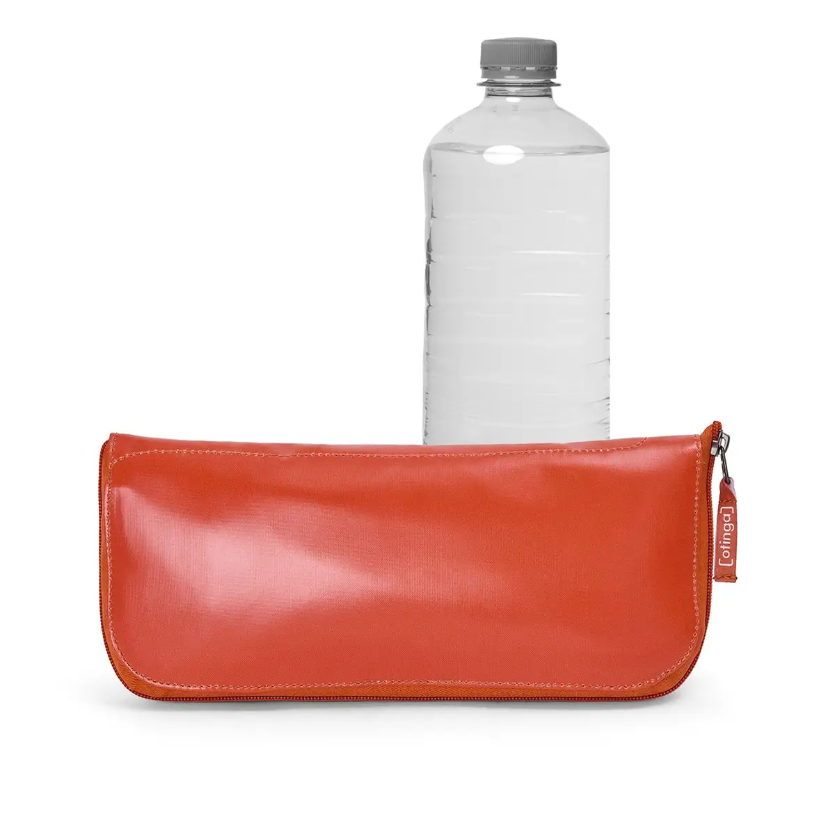 otinga Shopper V3 shiny-nova-orange: Rucksack, 100% wasserdicht, Fair-Trade-zertifiziert. Bei Bag-Age Berlin kaufen.