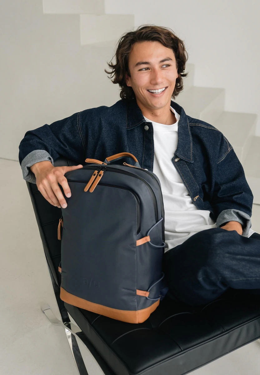aunts & uncles Kawaguchi Night Blue Tasche, Rückansicht, bei Bag-Age Berlin kaufen