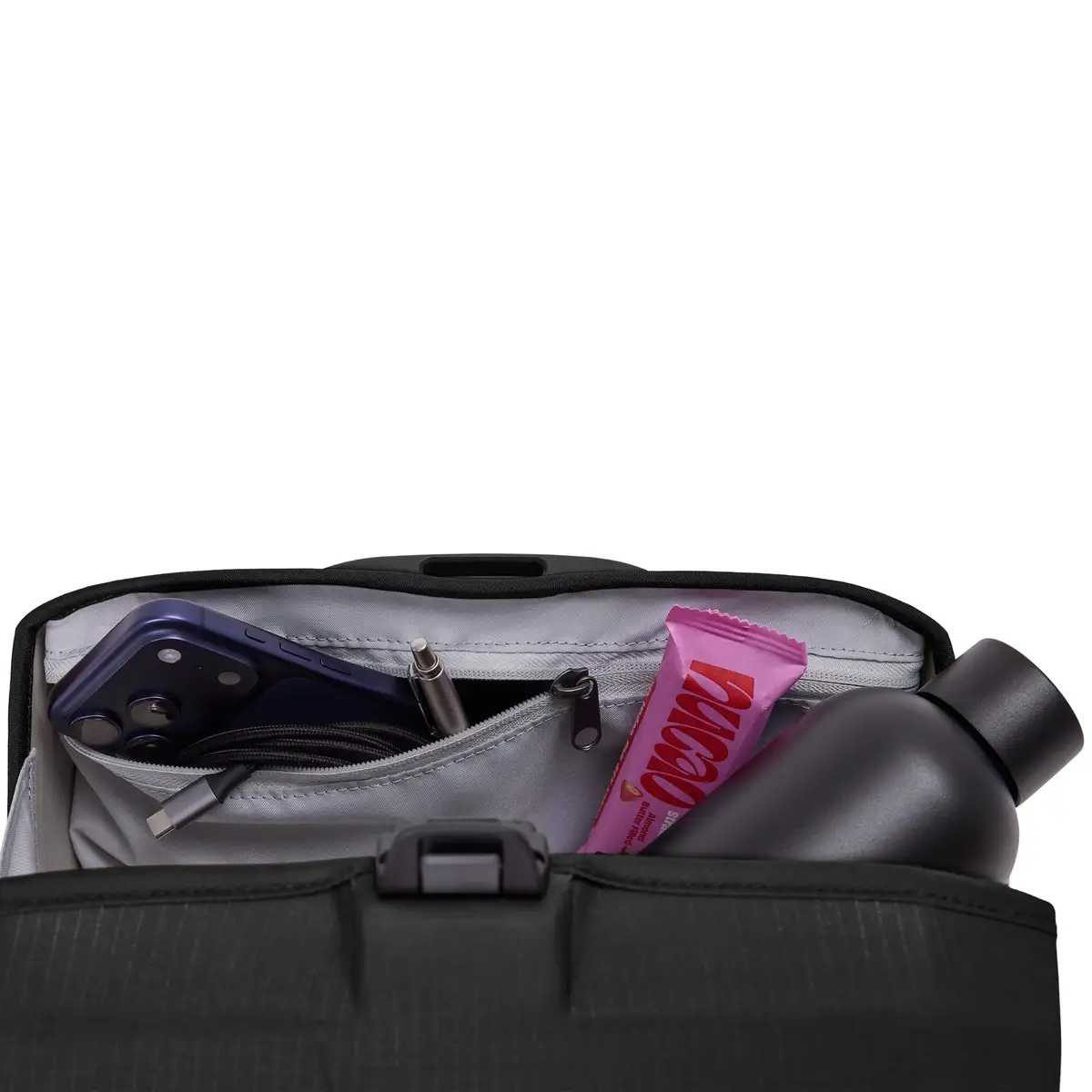 otinga Handlebag V2 schwarz, Volumen 6L, 100% wasserdicht, Fair-Trade-zertifiziert.