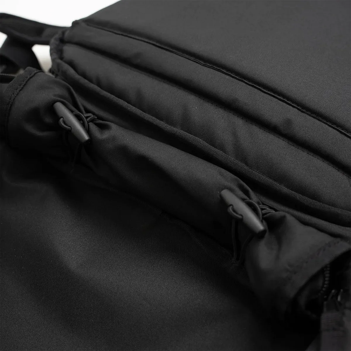 GOT BAG Hybrid Pack Black – Detailansicht | nachhaltig | Bag-Age