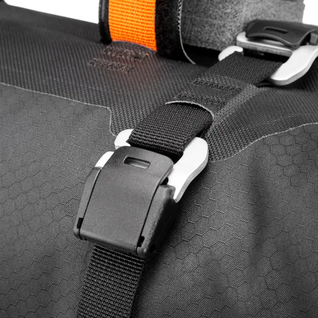 ORTLIEB Handlebar-Pack Black Matt Lenkertasche, Detailansicht, bei Bag-Age