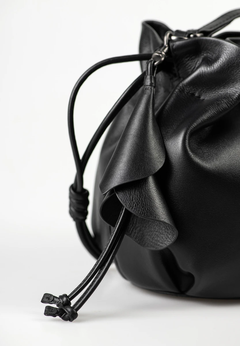 aunts & uncles Fleur Jet Black Tasche, Produktbild, bei Bag-Age Berlin kaufen